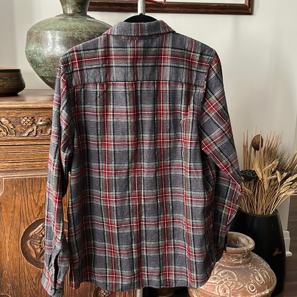 LL Bean Scotch Plaid Flannel Button Down Shirt - Picture 2 of 7